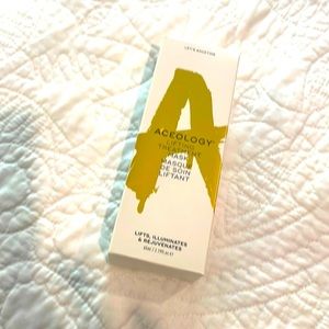 Aceology Lifting treatment mask NWT 2.19 Fl Oz